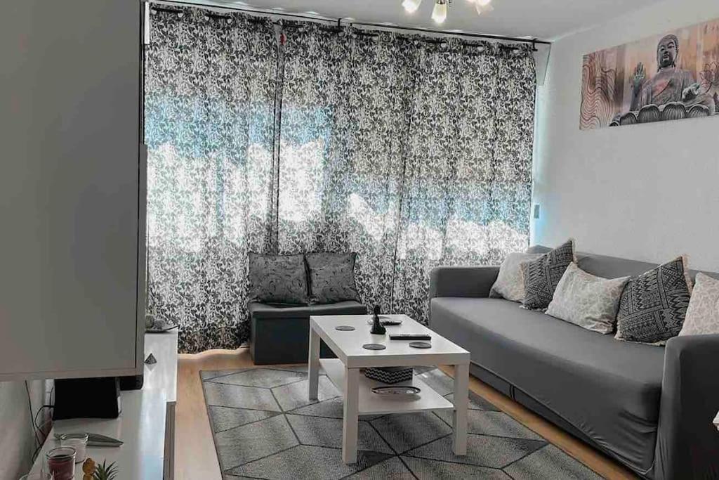 “Apartamento Moderno Y Acogedor 马德里 外观 照片