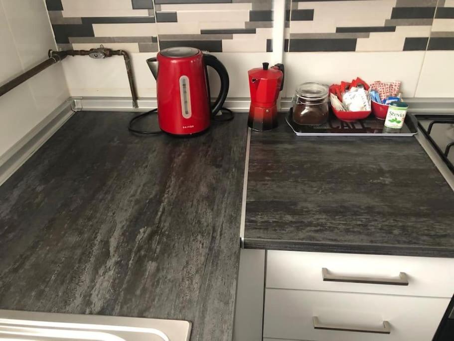 “Apartamento Moderno Y Acogedor 马德里 外观 照片